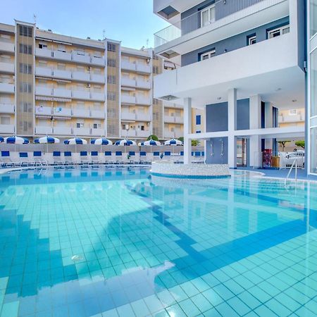 Hotel Ambassador Caorle Esterno foto