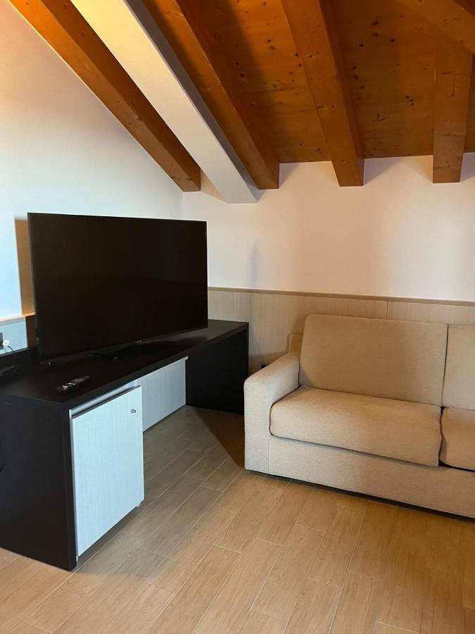 Hotel Ambassador Caorle Esterno foto