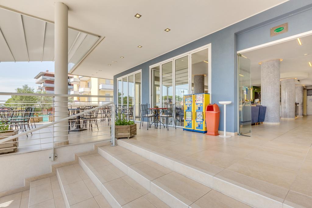 Hotel Ambassador Caorle Esterno foto