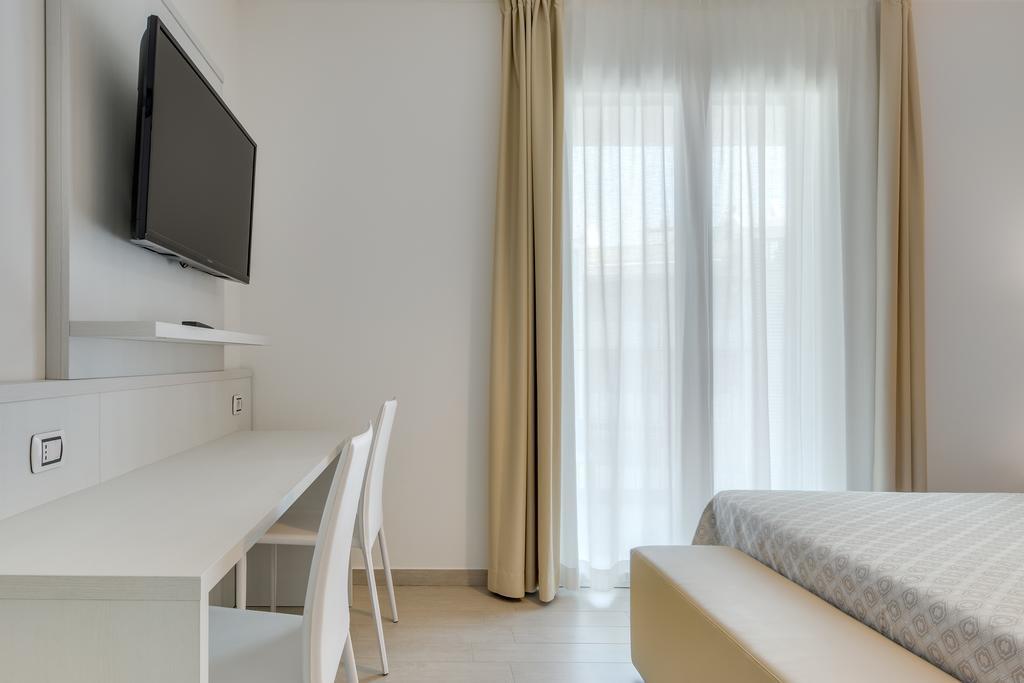 Hotel Ambassador Caorle Esterno foto
