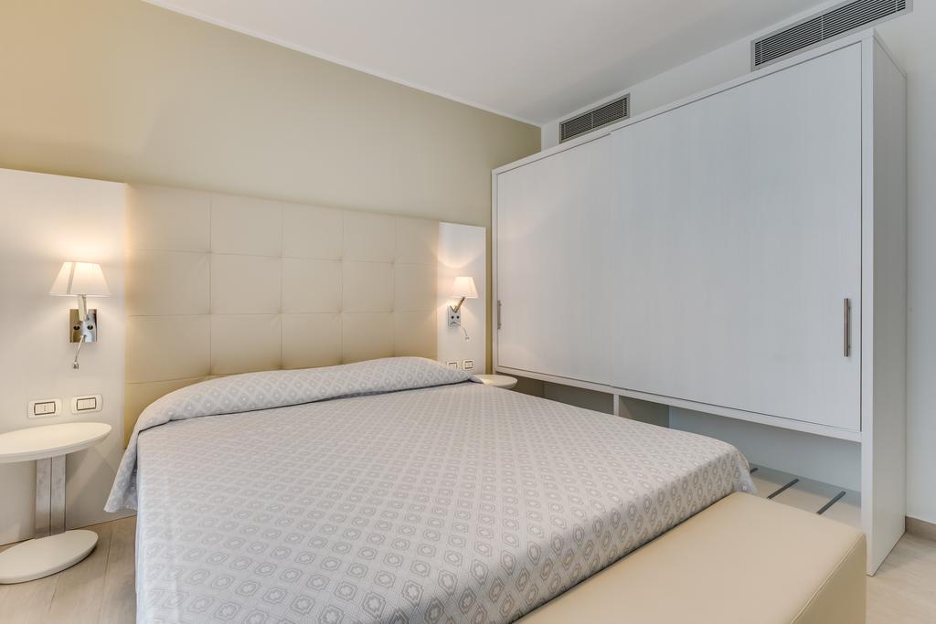Hotel Ambassador Caorle Esterno foto