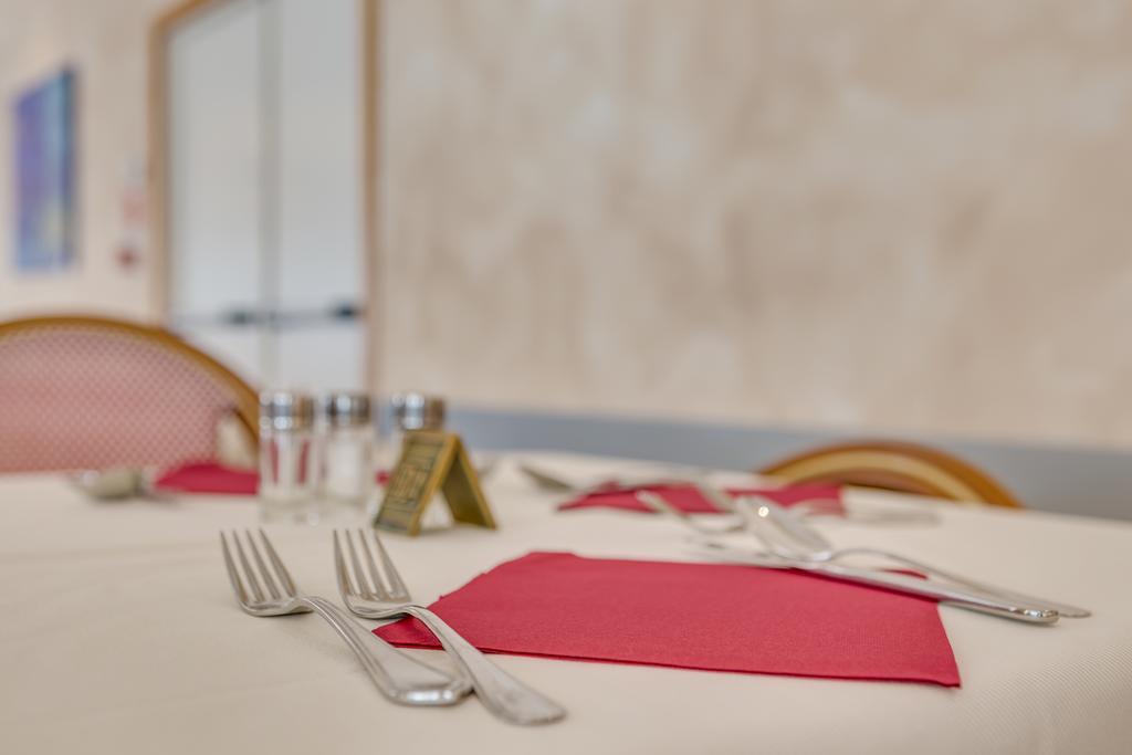 Hotel Ambassador Caorle Esterno foto