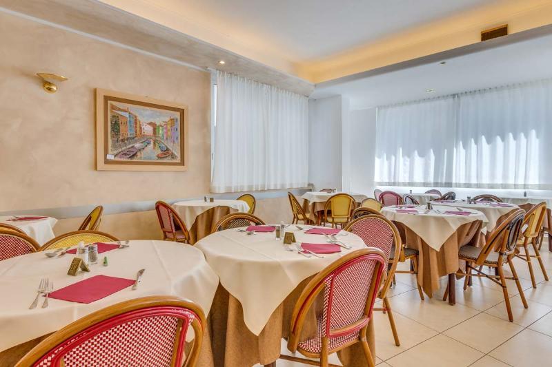 Hotel Ambassador Caorle Esterno foto