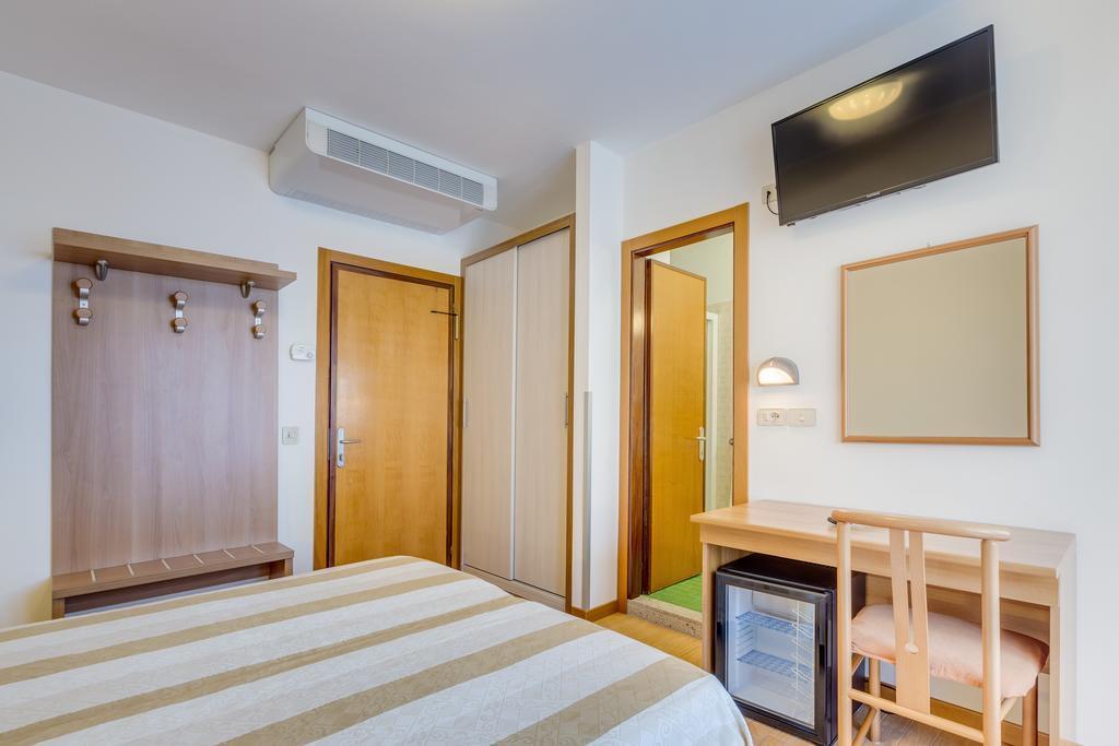 Hotel Ambassador Caorle Esterno foto